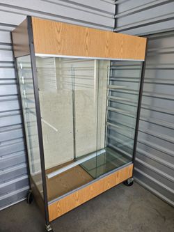 Display case