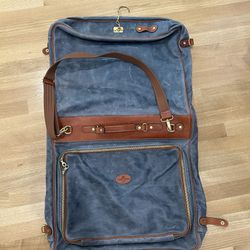Tangaroa Garmet Bag Luggage 