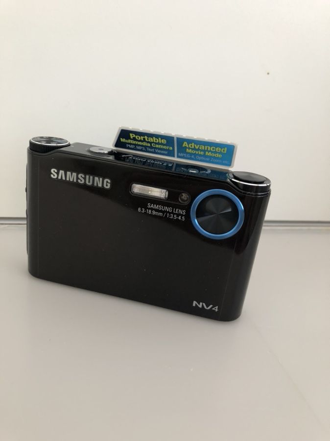 Samsung NV4 Digital Camera (Black)