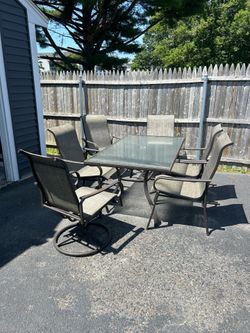Lawn furniture great condition