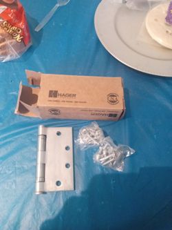 Door Hinges 4 .5. Box  Of 3 Hagar USA With Mounting Screws
