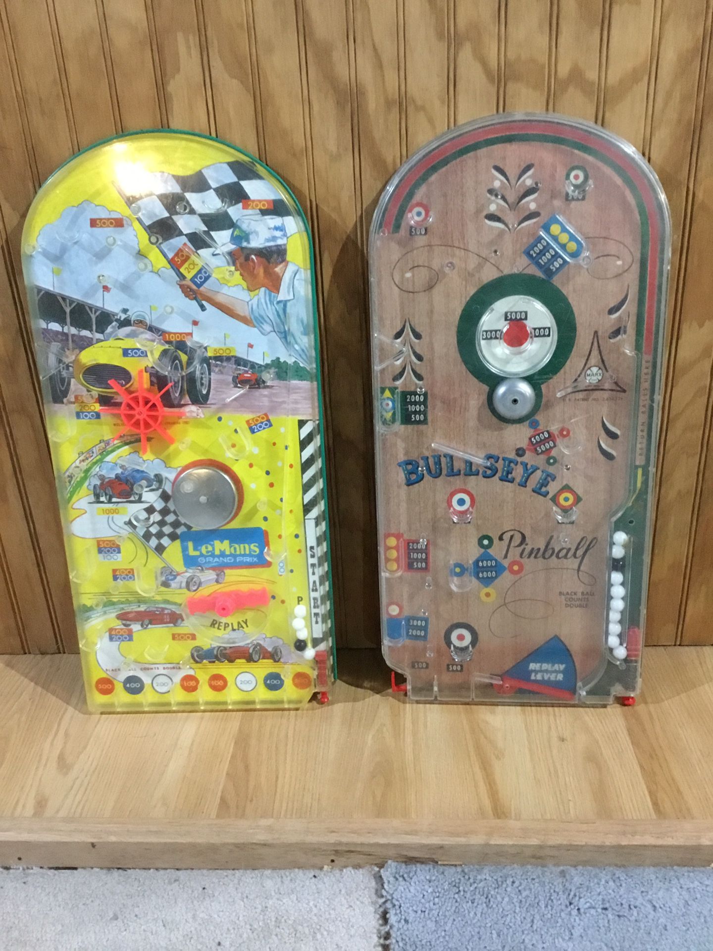 Vintage Pinball Games
