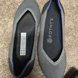 Rothy’s size W6 Flats