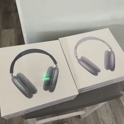 Purple and Blue Airpod Max