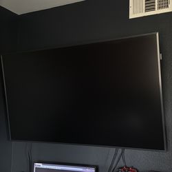 60 inch Samsung smart tv and apple tv