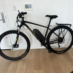 Specialized Bike With 52V Battery 