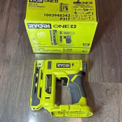 RYOBI ONE+ 18V Compression Drive Cordless 3/8 in. Crown Stapler