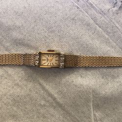 Vintage Ladies Longines Hand Wind 17 Juvels 6 Real Diamonds Works Perfect  Gold Plated 