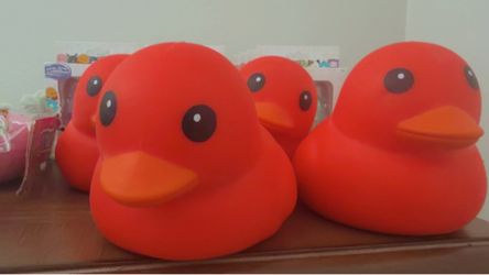 Sunny Days Squeezy Red Duck Fidget Toy - NEW