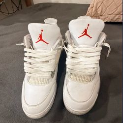 Jordan 4s Size 10.5