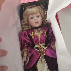 Paradise Galleries Treasury Collection Premiere Edition Porcelain Doll