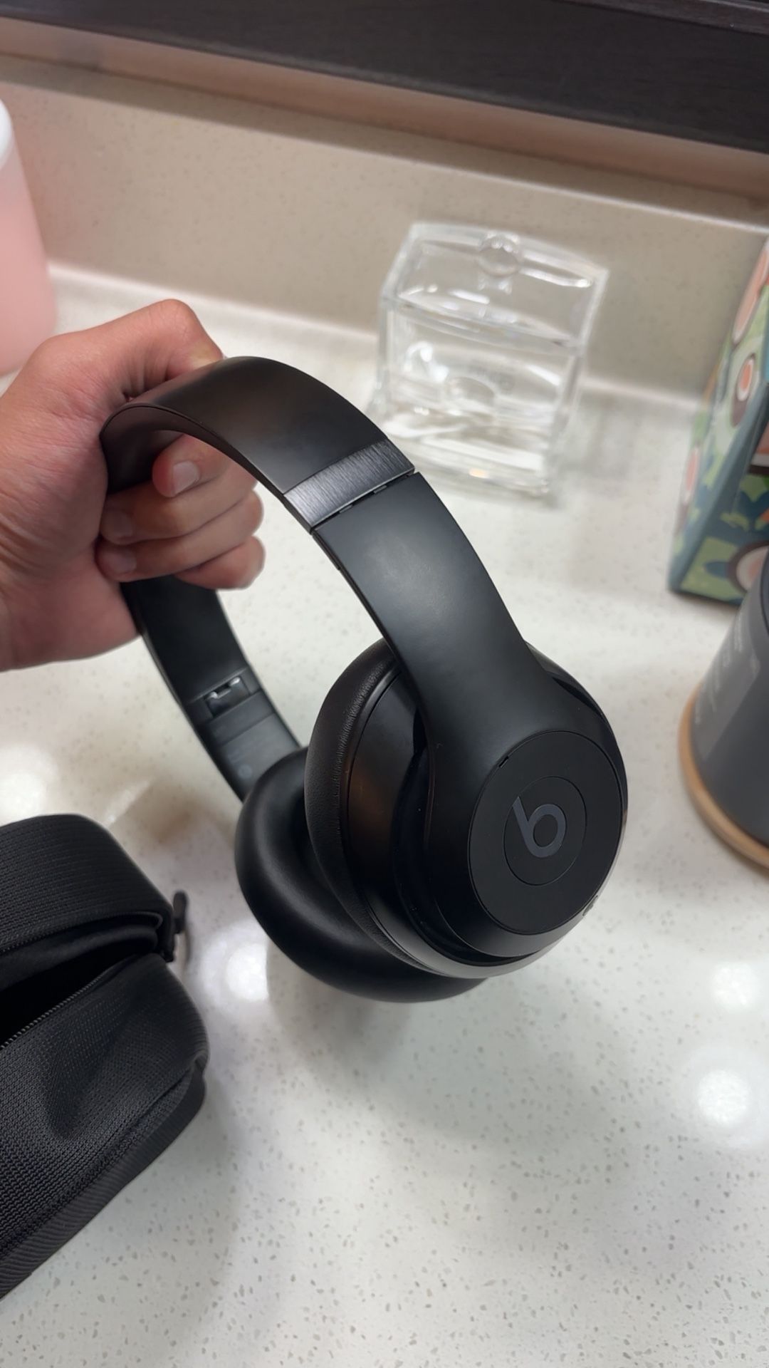 beat studio pro wireless