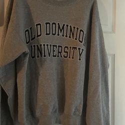 Women’s/juniors Old Dominion University (ODU) Sweatshirt Size S (small)