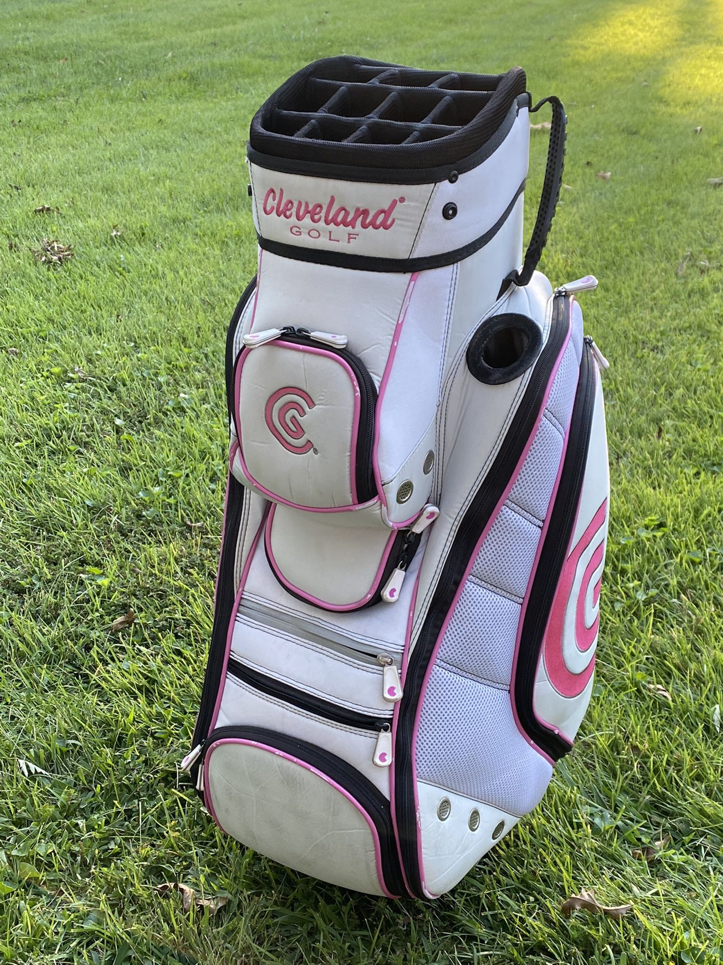 Women’s Cleveland Golf Club Cart Bag Pink White Ladies Girls