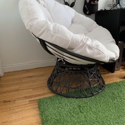 FREE MIRROR  Pier 1 Large metal Papasan Chair And Cushion Excellent Condition 