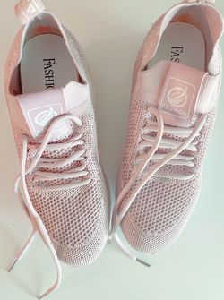 Pink platoform Women's Sneakers size 7