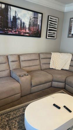 LIVING ROOM SET