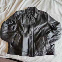 Mens XL Black Genuine Leather Jacket