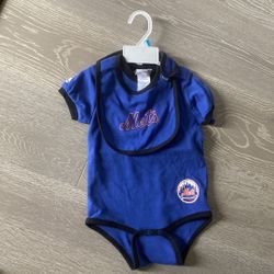 24 M Shorte Sleeve New York Mets Baseball Baby Bodysuit 24 M