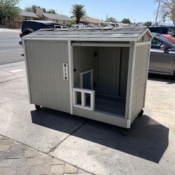 Dog House 