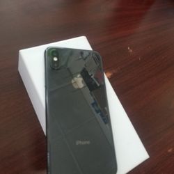 iPhone X FACTORY UNLOCK 64GB 