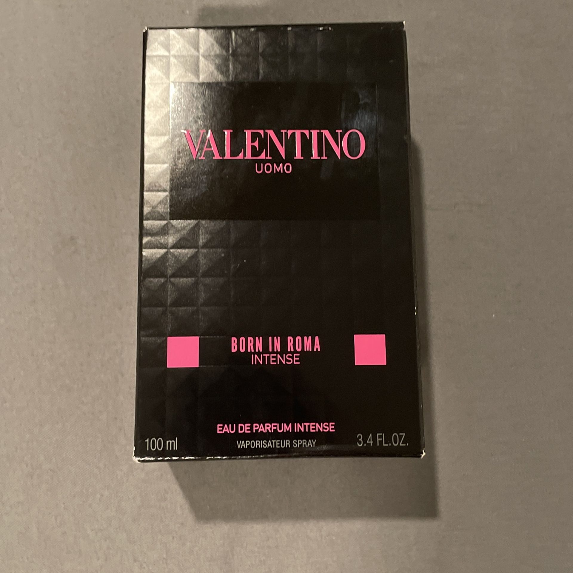 Valentino Cologne