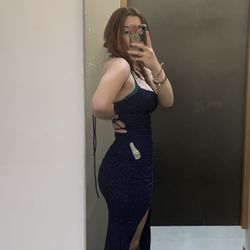 Blue formal/prom dress