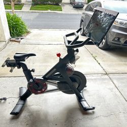 Peloton Bike + Plus