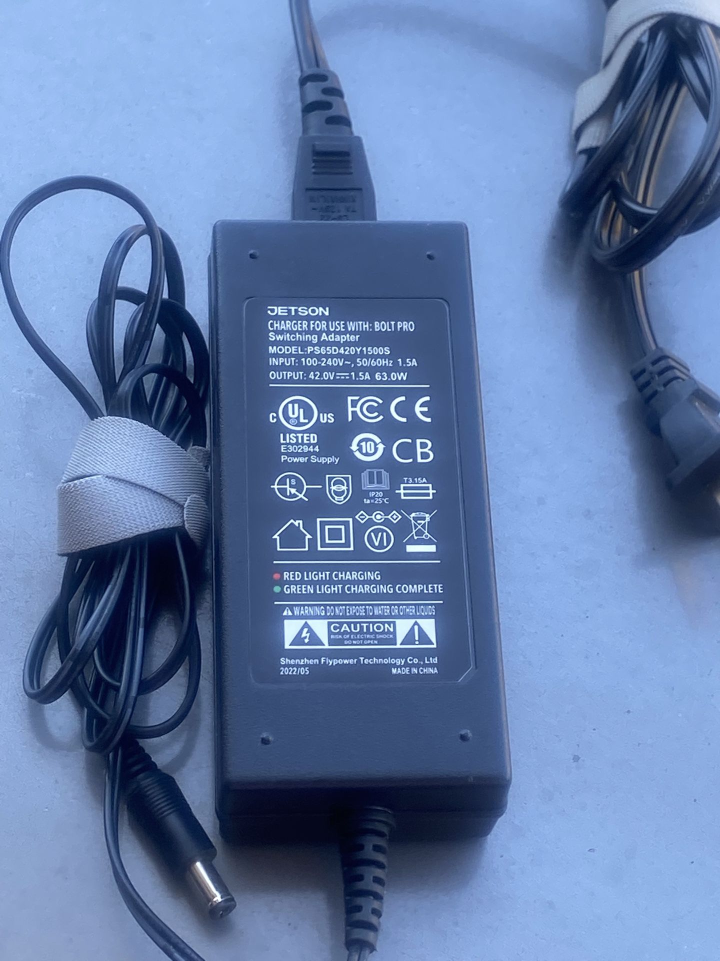 Charger for e-bike Jetson 42.0 volts