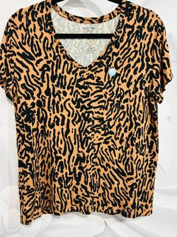 NINE WEST V-neck top MEDIUM