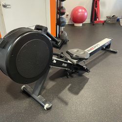 Lifecore R100 Rower