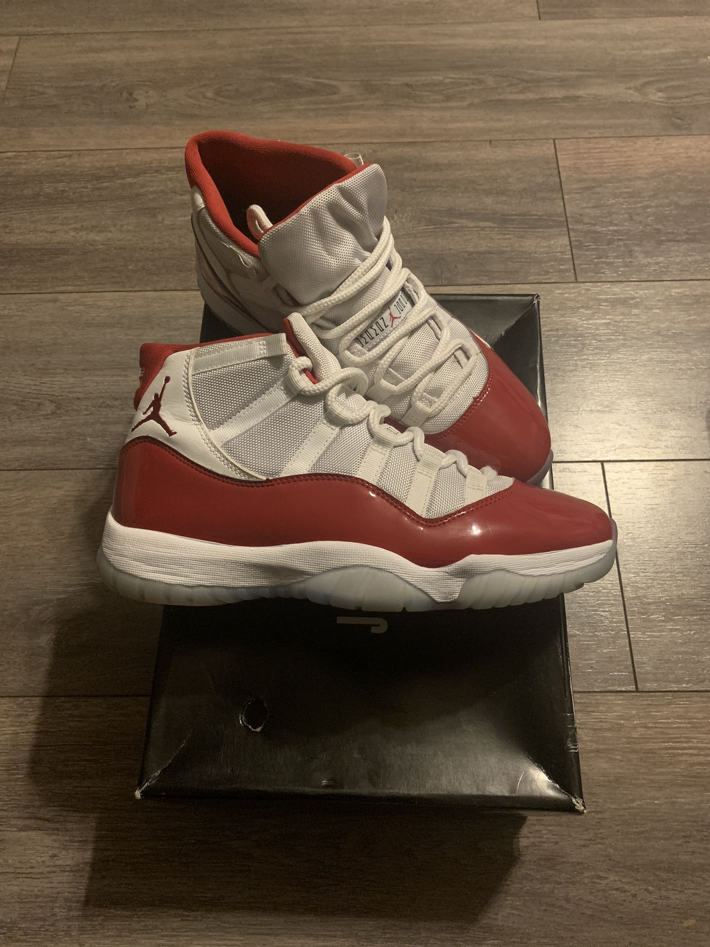 Jordan Retro 11 Cherry