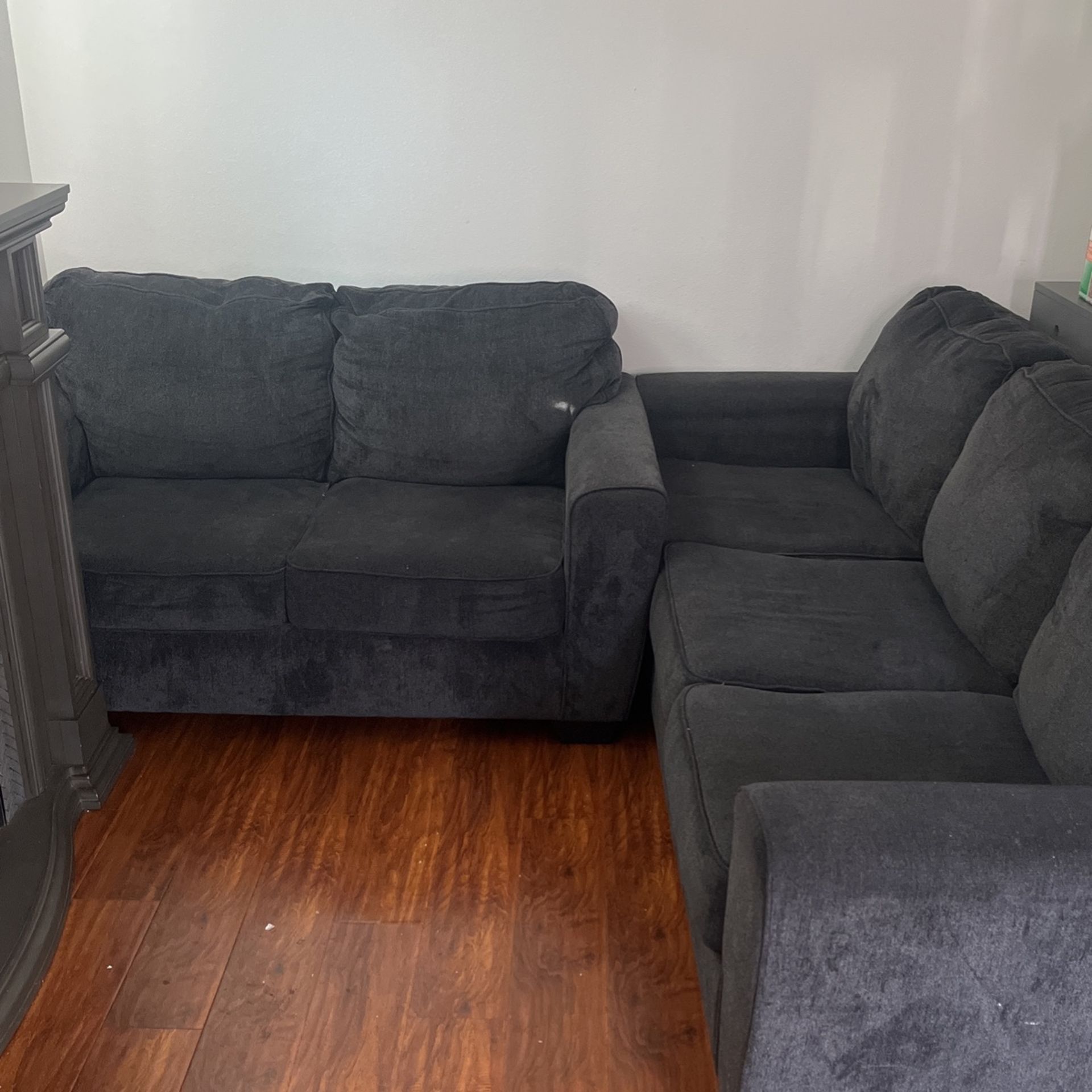 Couches For Free Need Gone Today for Sale in Montebello, CA OfferUp