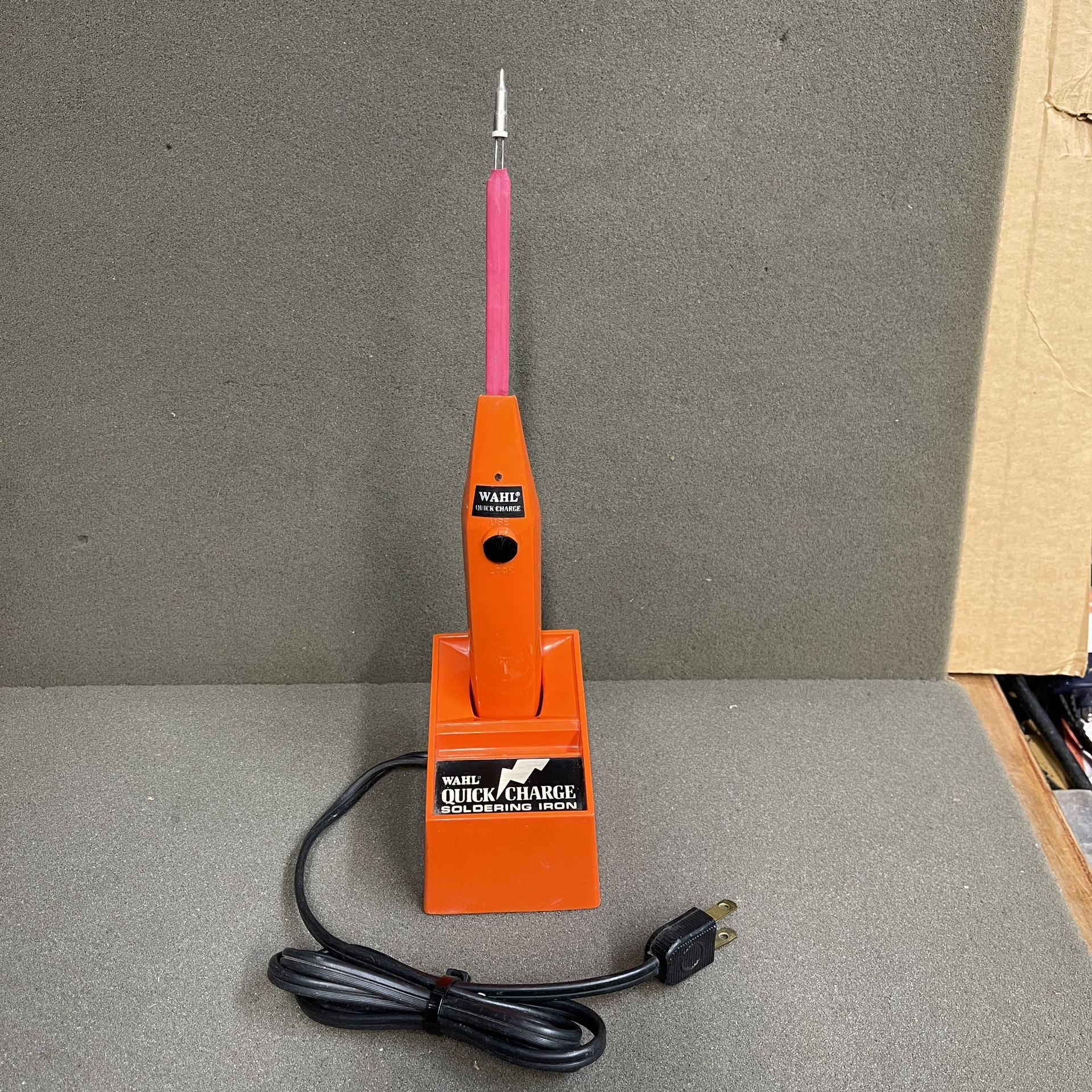 Vintage WAHL Iso-Tip 7700 Cordless Soldering Iron, NEW TIP!