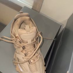 HMU ALL SIZE SHOES 5-12