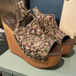 Jeffrey Campbell Wedge 