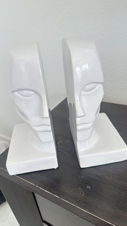 Bookends
