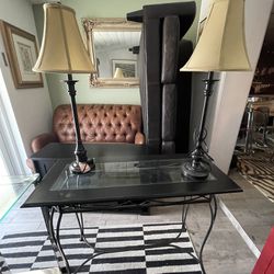 Console Table And 2 Lamps