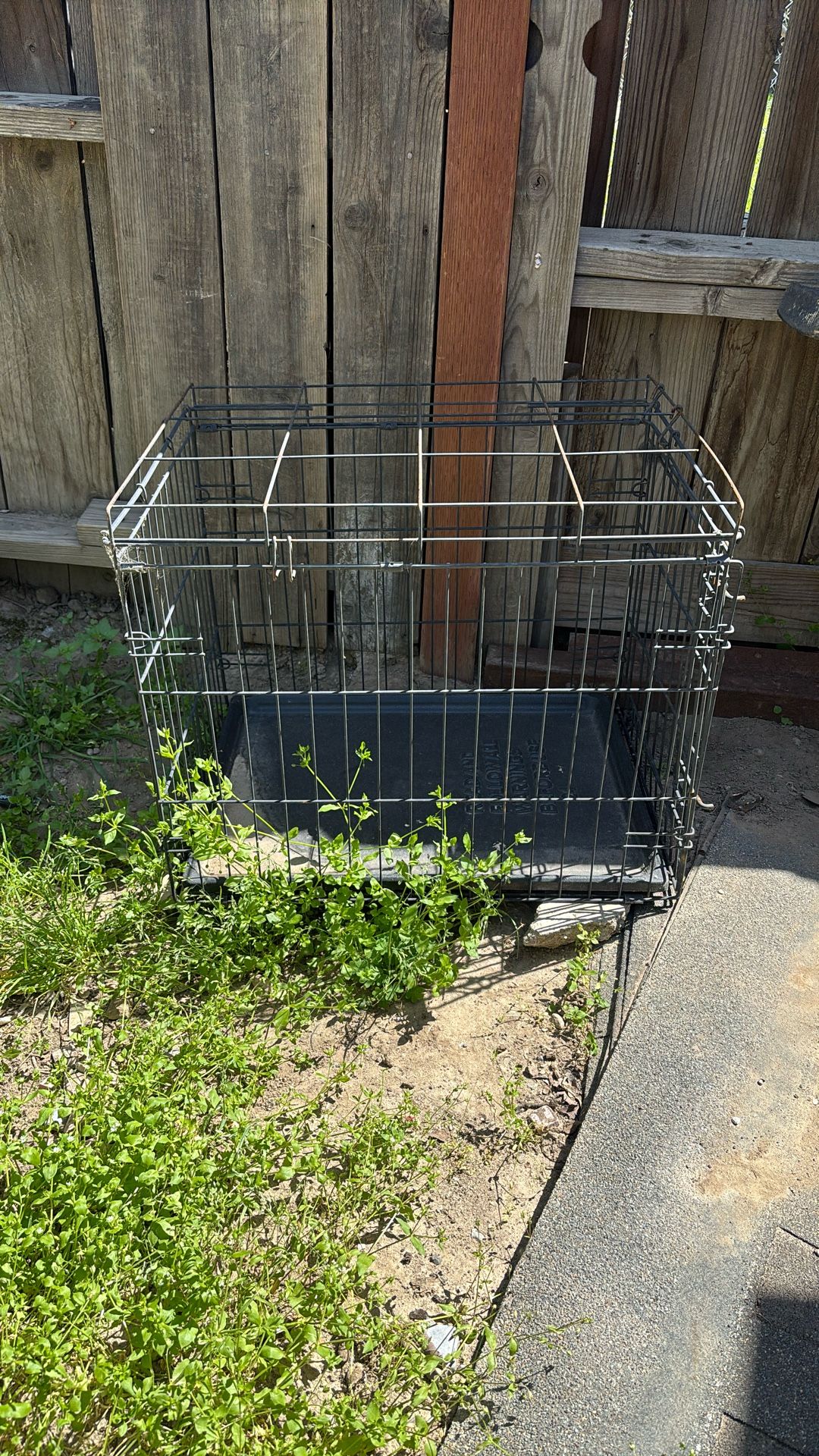 Medium Dog Kennel