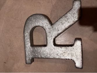 “R” Sign