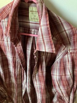 Men Sonoma shirt size medium