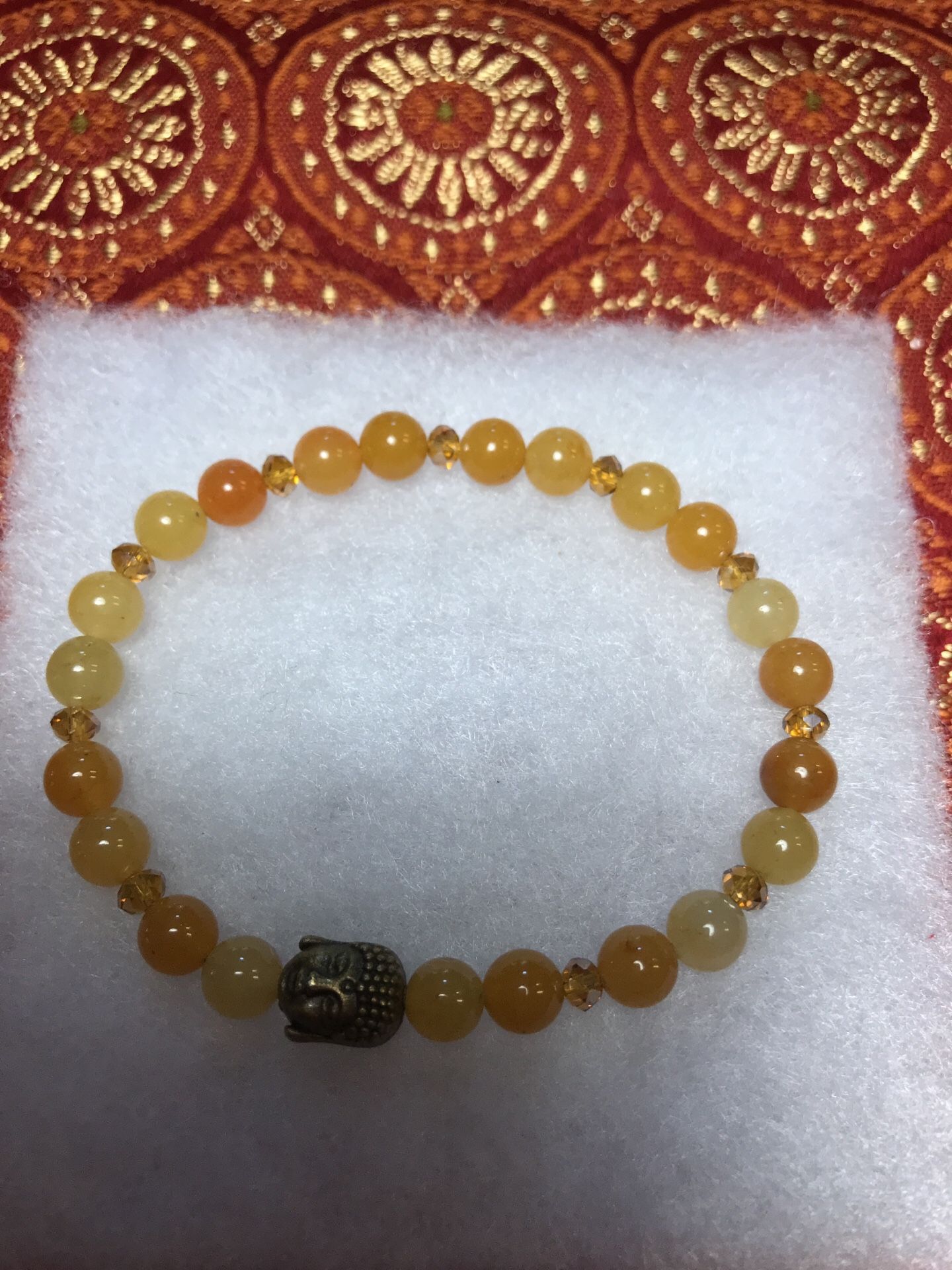 Yellow jade bracelet