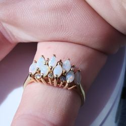 14k Gold Opal And Diamond Ring