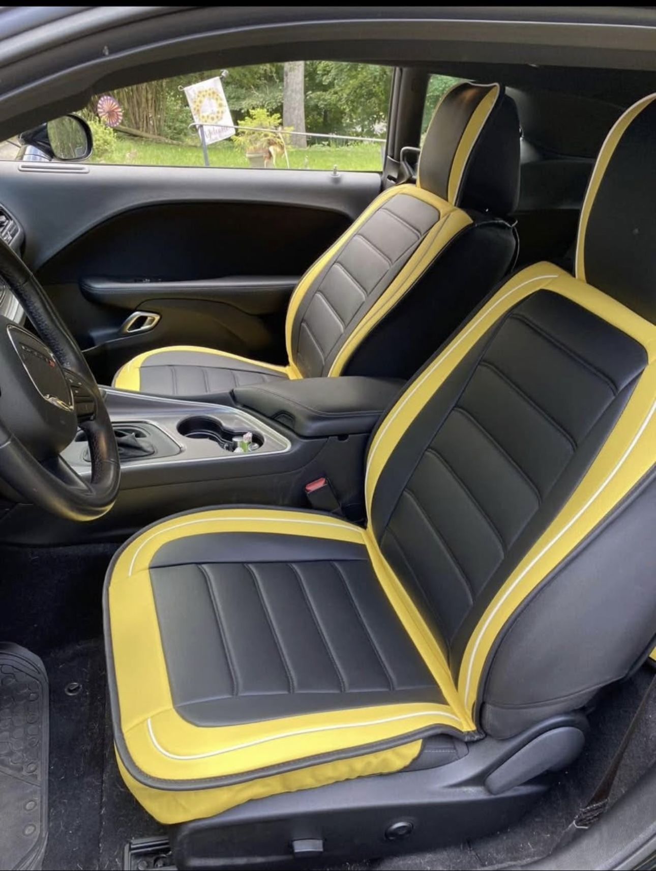 Jeep Compass (Yellow & Black) Seat Covers