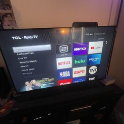 TCL 43" Class 5-Series 4K UHD Dolby Vision HDR Roku Smart TV - 43S525