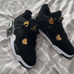 Jordan 4 Retro ‘Royalty’ Signature Footwear