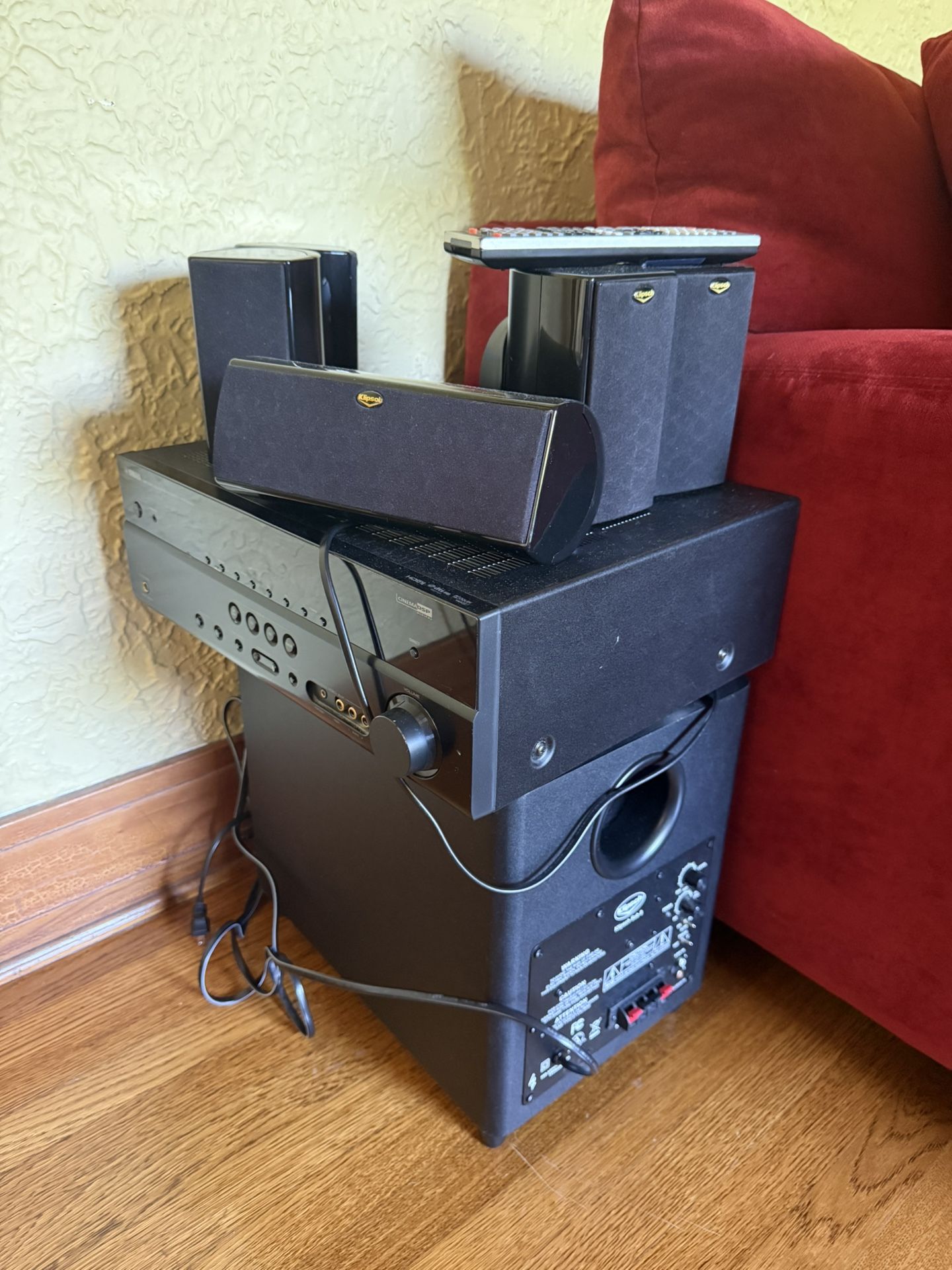 Klipsch 5.1 Home Theater System With Yamaha HTR 5063