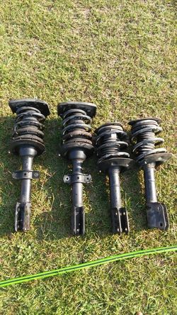 Lift kit struts extended