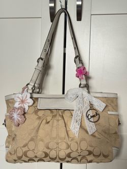 Coach Signature Pleated Tote w/ Pink Interior (Authentic!)🎀
