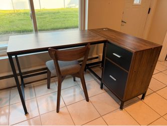 Brand New Modern L-Shaped Desk + Chair